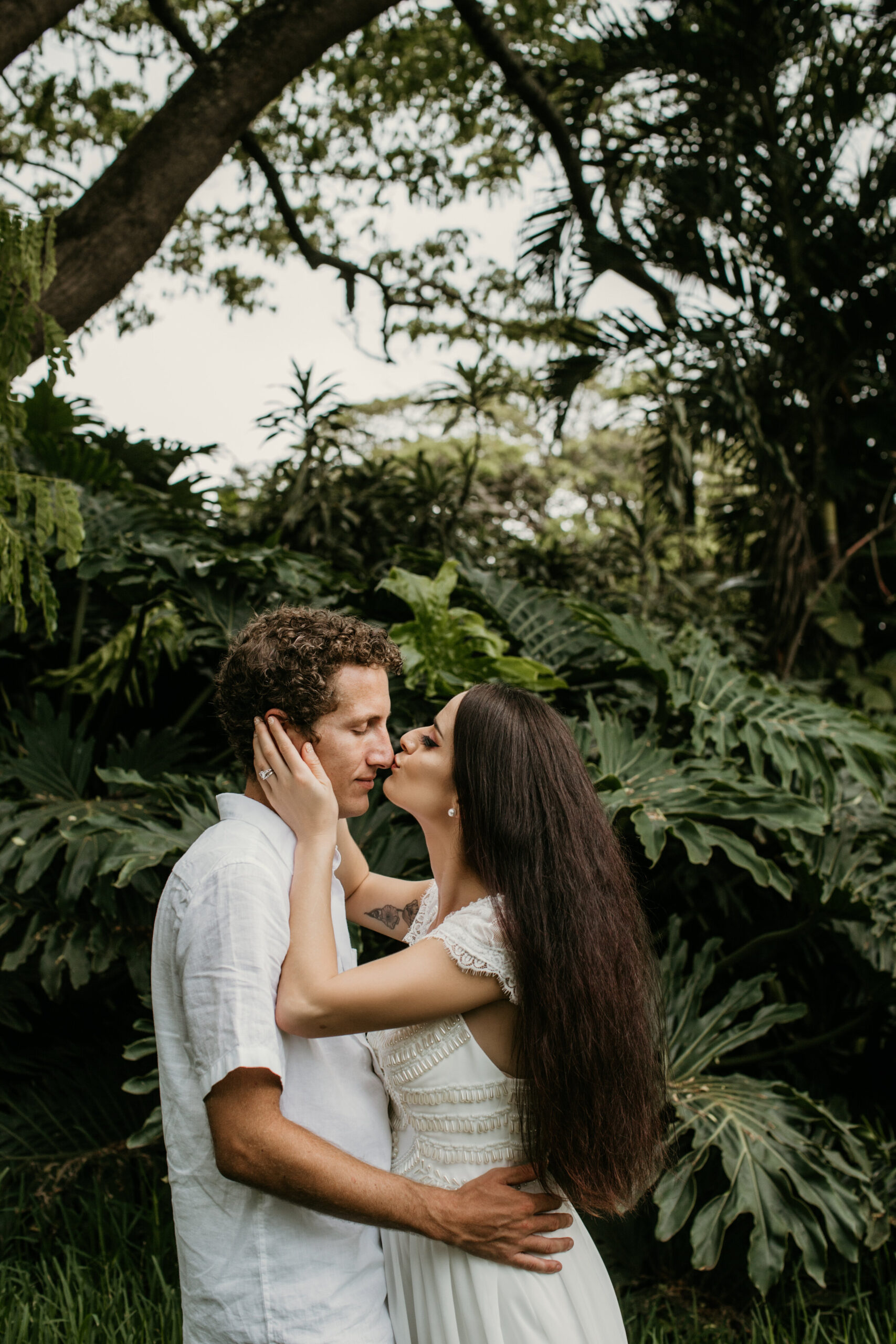 wedding photographer, hawaii wedding photographer, kualoa ranch wedding photographer, wedding photographer, chico photographer, portrait photographer, chico portrait photographer, Chico California wedding photographer, northern California wedding photographer, wedding photographer, chico wedding photographer